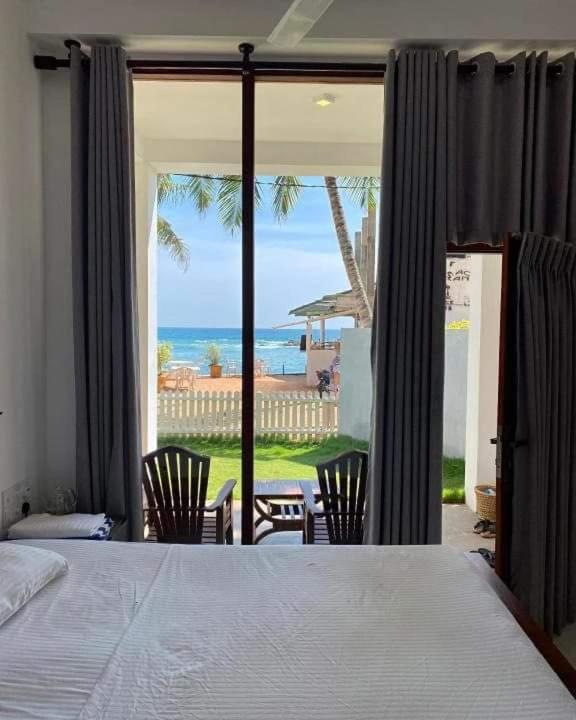 Batigama Turtle Beach House מראה חיצוני תמונה